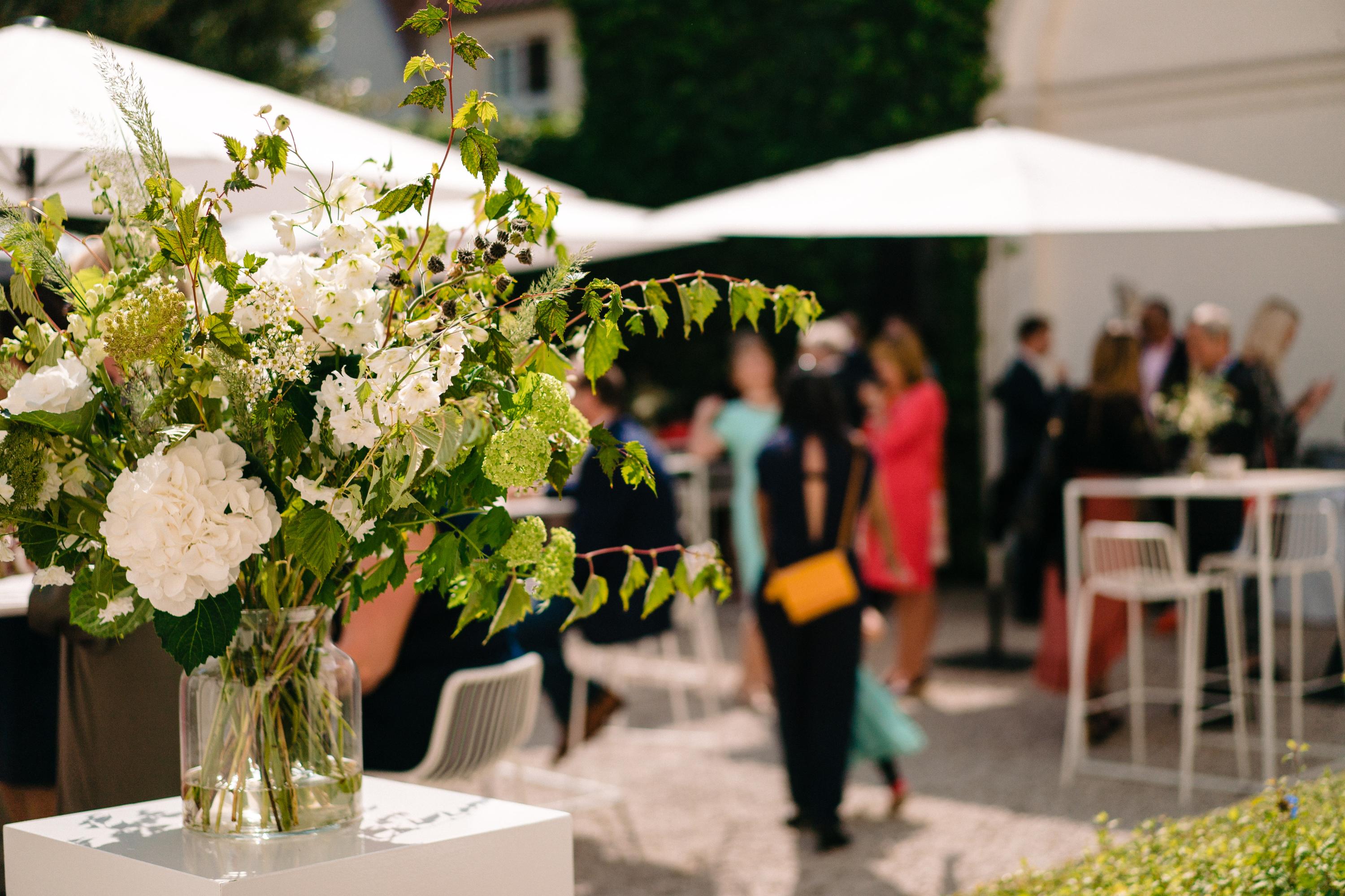 large bouquet in a vase
